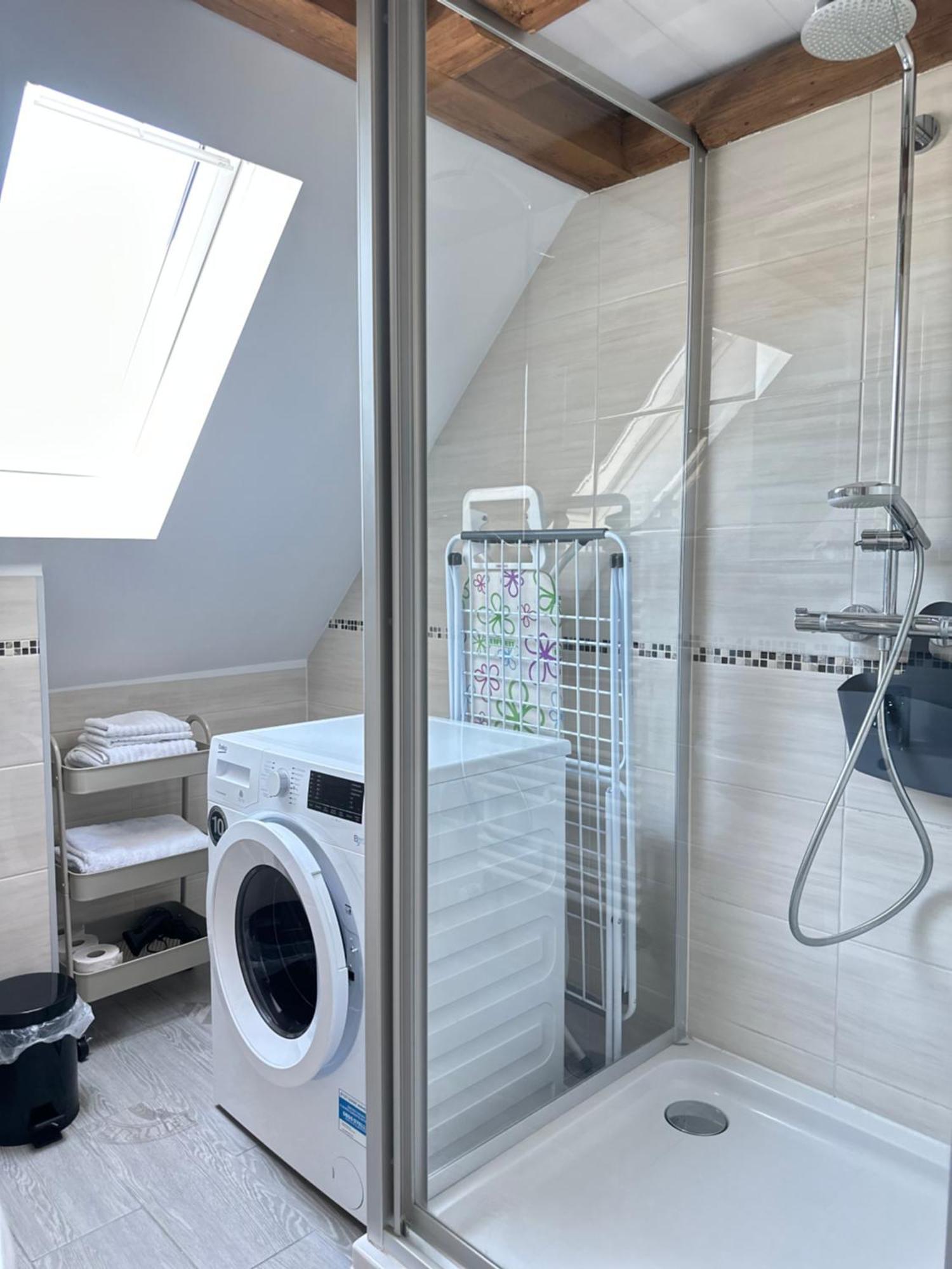 1 Zimmer Wohnung Dg Mit Klimaanlage Und Kleinen Balkon Oedheim Εξωτερικό φωτογραφία